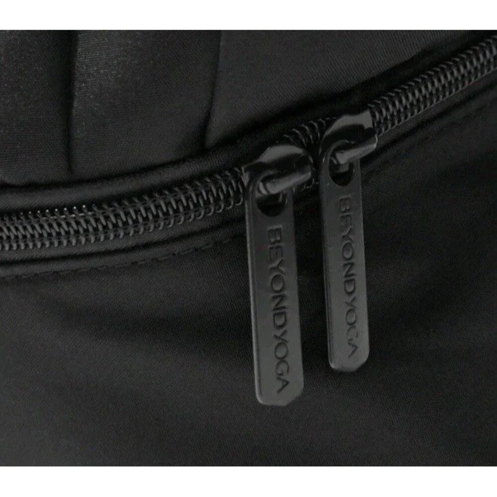 Beyond Yoga Convertible Backpack Tote Bag Nylon Gym Travel Bag NWT